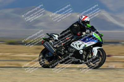 media/May-15-2022-SoCal Trackdays (Sun) [[33a09aef31]]/Back Straight Speed Shots (835am)/